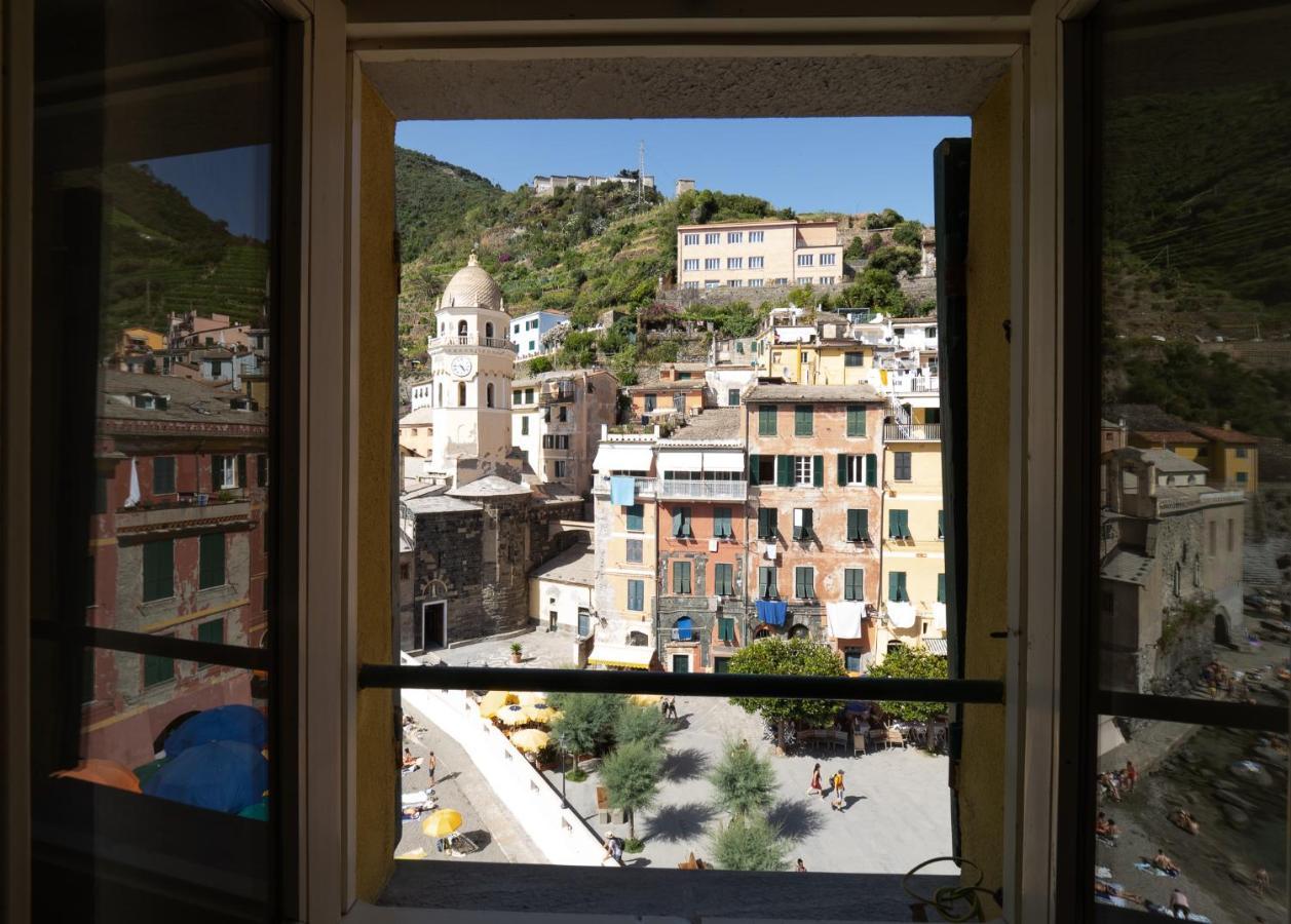 Lassu Apartment With View Vernazza Exteriör bild