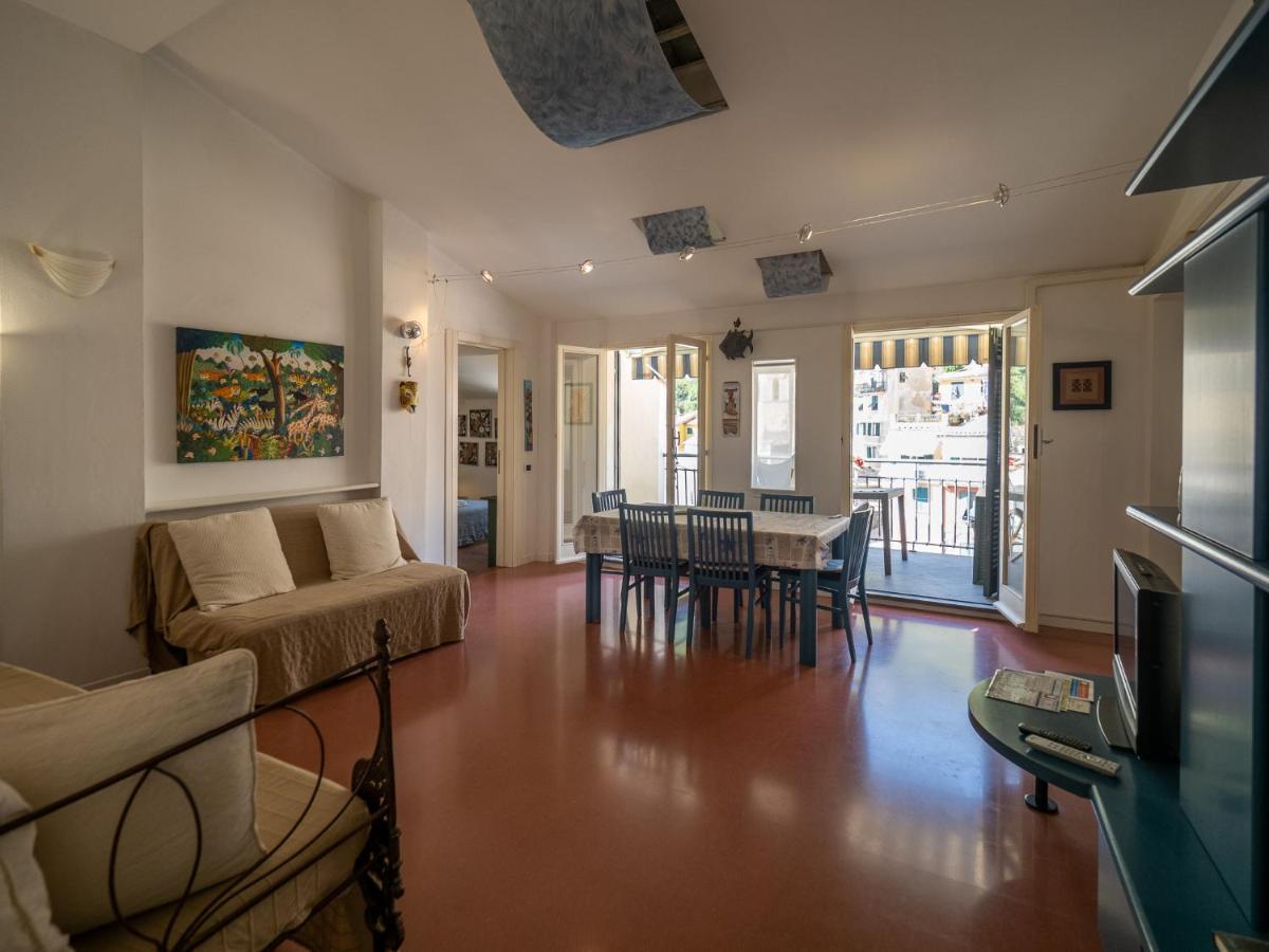 Lassu Apartment With View Vernazza Exteriör bild