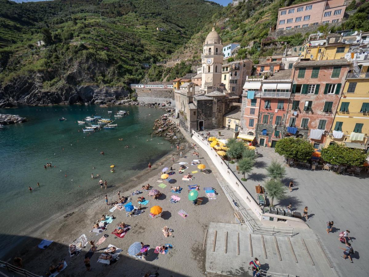 Lassu Apartment With View Vernazza Exteriör bild