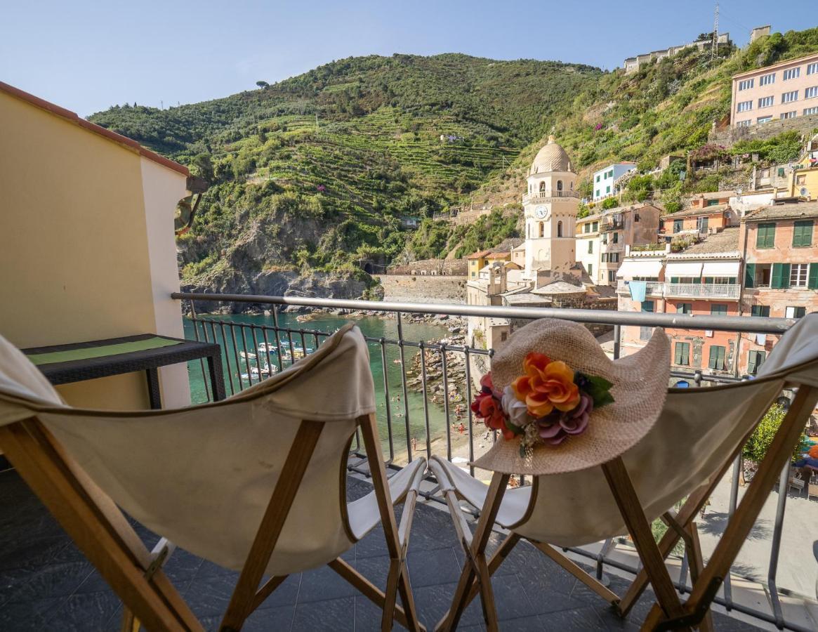 Lassu Apartment With View Vernazza Exteriör bild